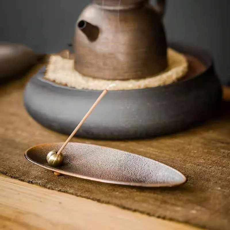 Minimalist Leaf Incense Holder Silver Or Red