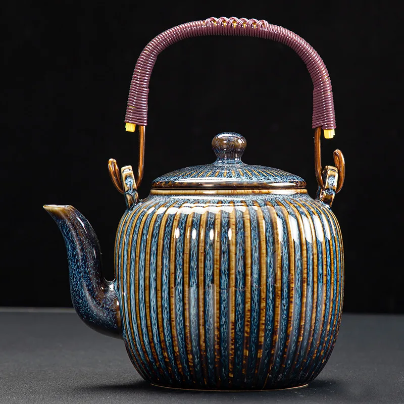 Ribbed Ceramic Teapot With Ring Handle 760 Ml