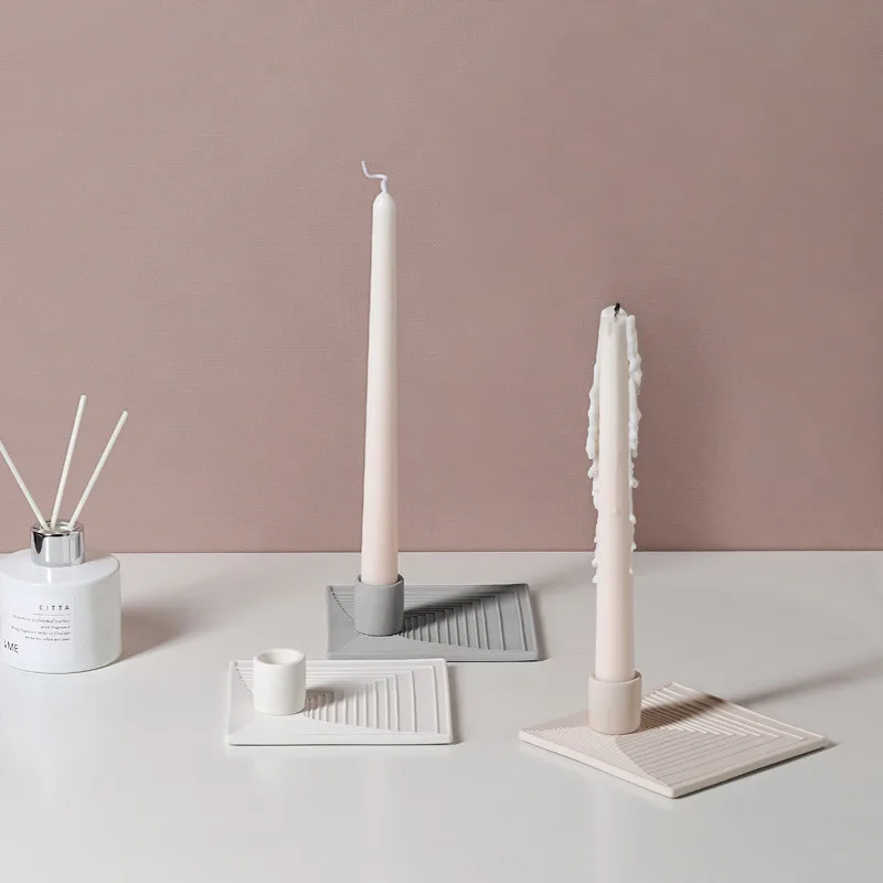 Square Porcelain Candle Plate With Line Pattern