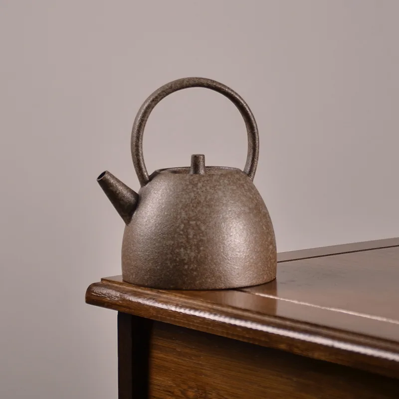 Stoneware Teapot With Lifting Handle